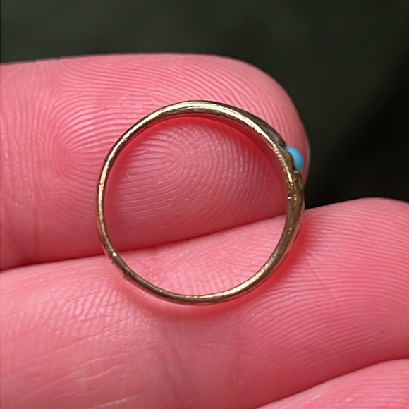 Antique turquoise starburst gold filled or gold shell tiny baby / child ring - Picture 5 of 7